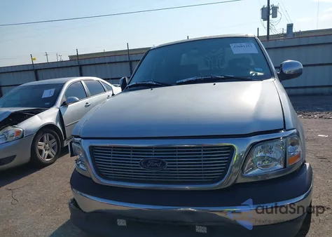 2002 Ford F150 Lariat/Xlt из США, поврежденный, VIN 1FTRW07LX2KA04473